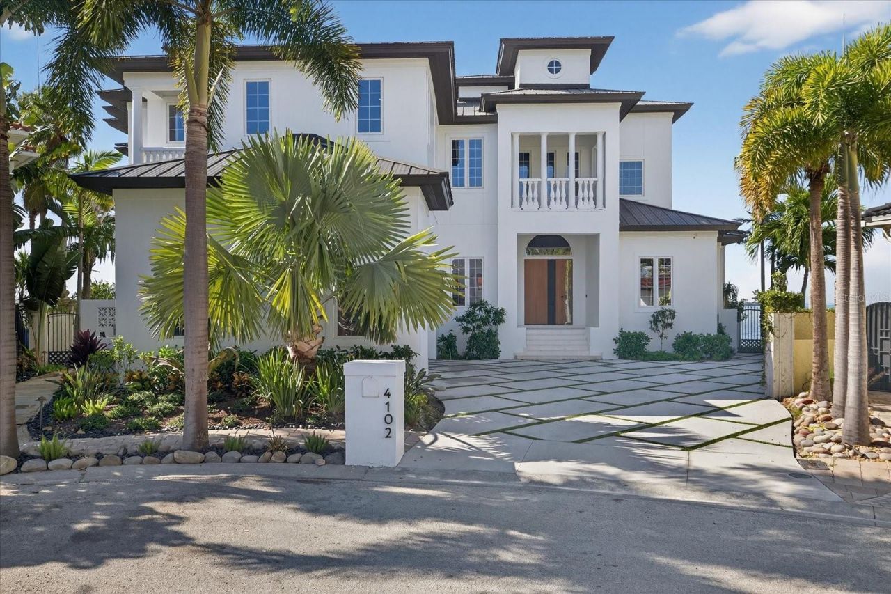 4102 Causeway Vista Drive, Tampa, FL 33615 Photo