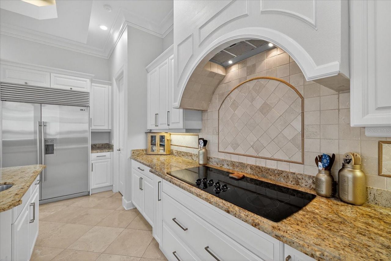 4102 Causeway Vista Drive, Tampa, FL 33615 Photo