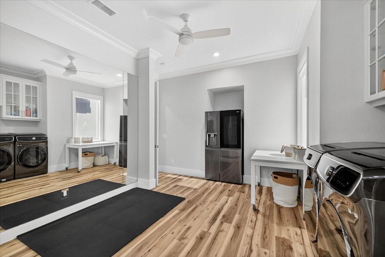 4102 Causeway Vista Drive, Tampa, FL 33615 Photo