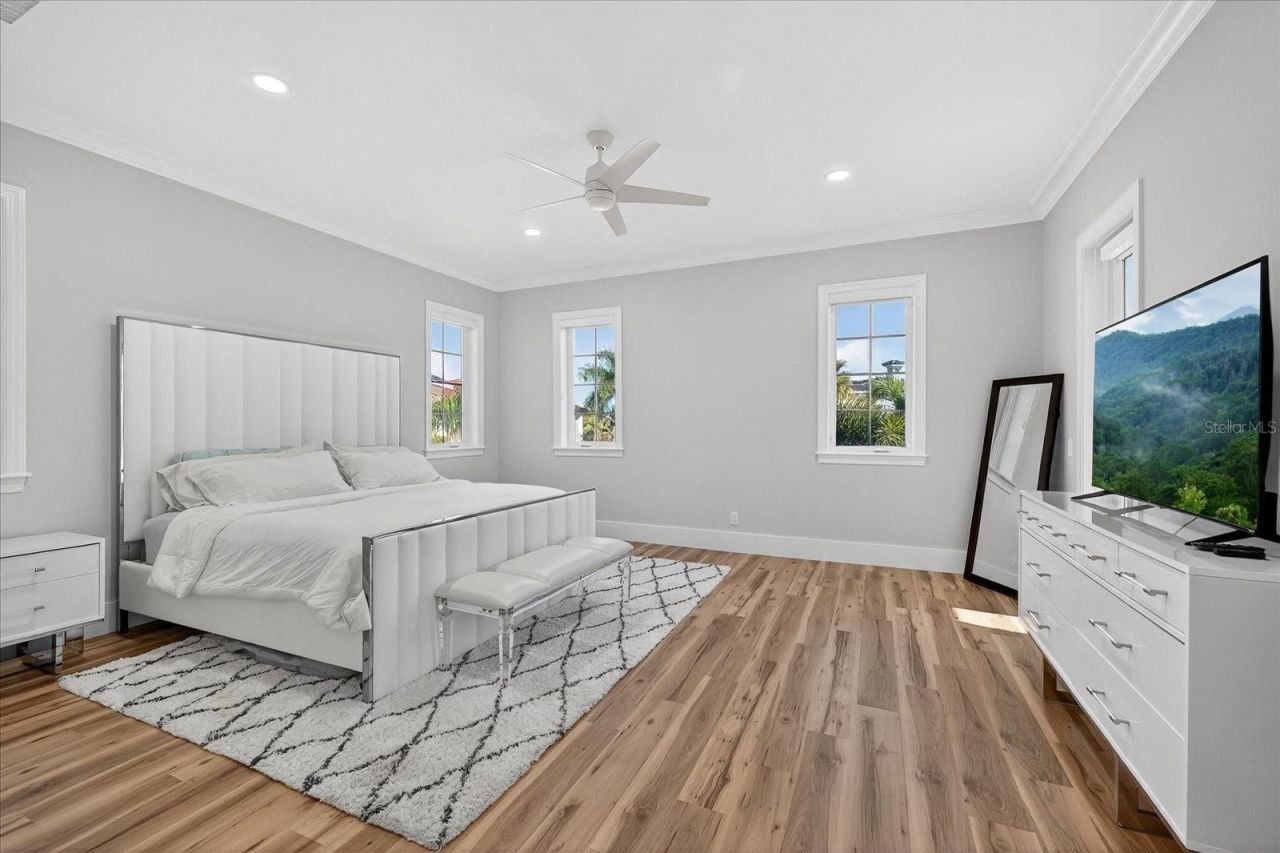 4102 Causeway Vista Drive, Tampa, FL 33615 Photo