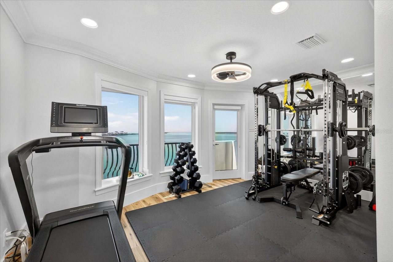 4102 Causeway Vista Drive, Tampa, FL 33615 Photo