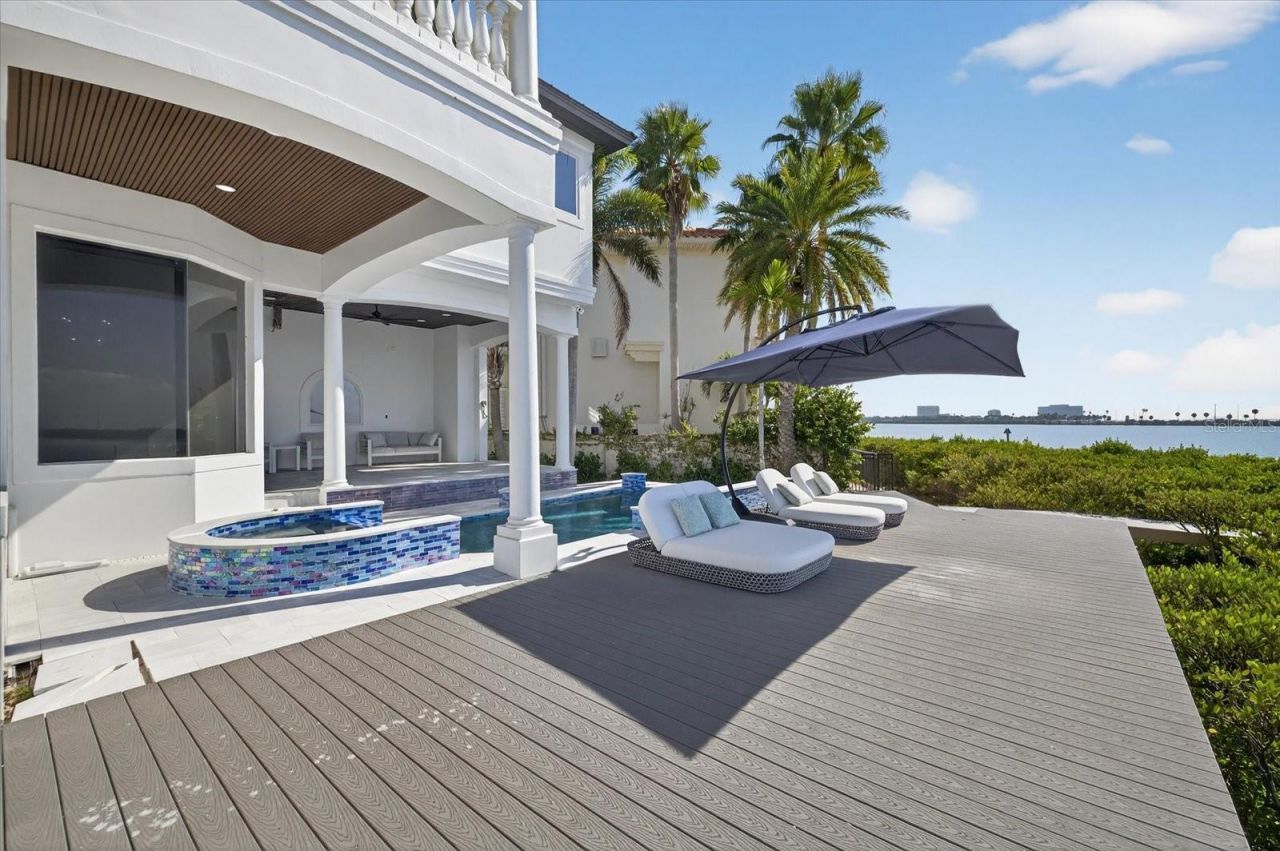 4102 Causeway Vista Drive, Tampa, FL 33615 Photo