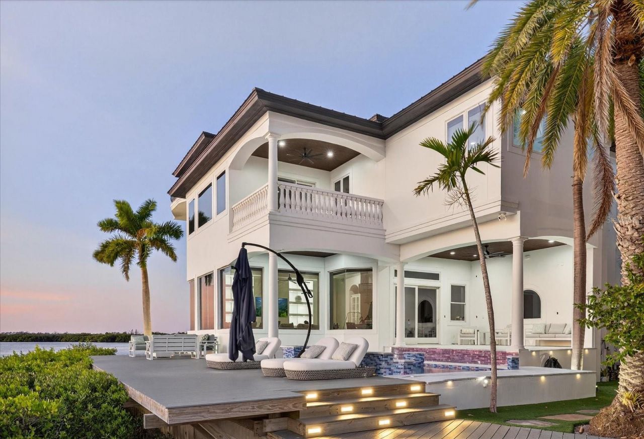 4102 Causeway Vista Drive, Tampa, FL 33615 Photo