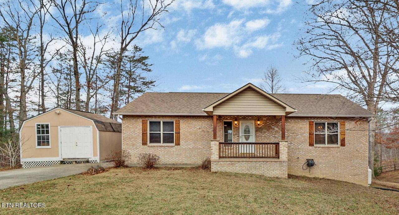 125 Catoosa Canyon Drive, Crossville, TN 38571 Main Photo