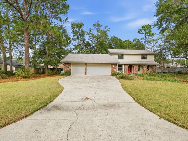 8 Kristin Circle, Niceville, FL 32578