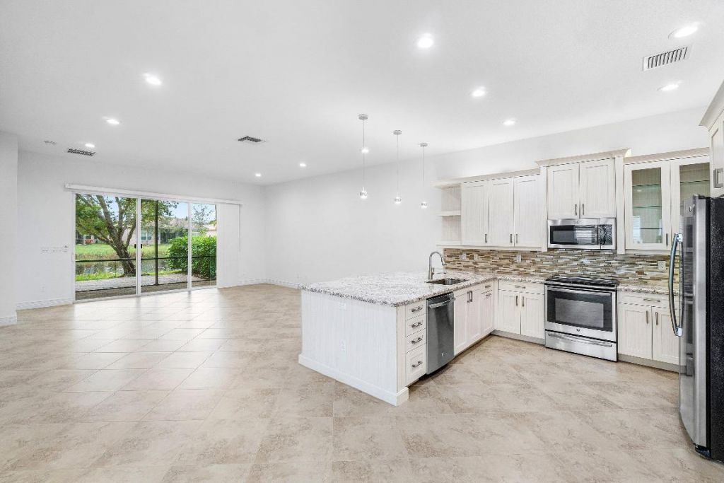 8214 Cloud Peak Drive, Boynton Beach, FL 33473 Photo