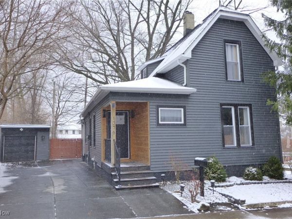 1376 W 74th Street, Cleveland, OH 44102