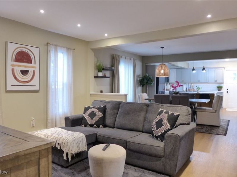 1376 W 74th Street, Cleveland, OH 44102 Photo 15