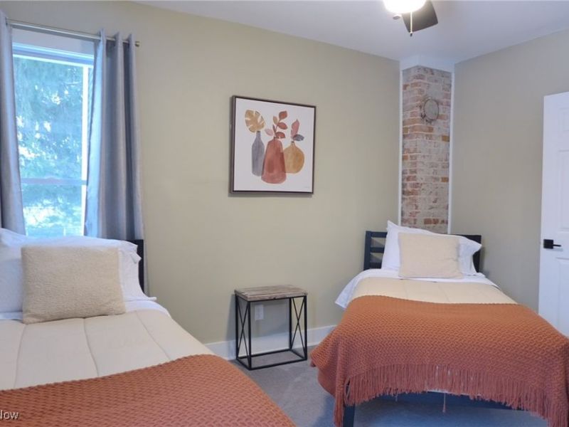 1376 W 74th Street, Cleveland, OH 44102 Photo 27