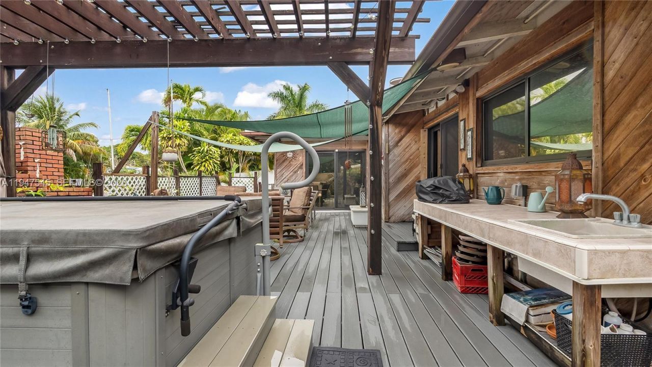 2455 Flamingo Ln , Fort Lauderdale, FL 33312 Photo