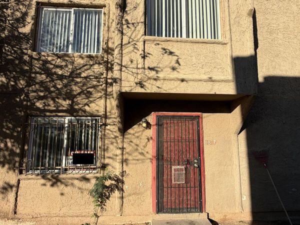 6817 W DEVONSHIRE Avenue, Phoenix, AZ 85033