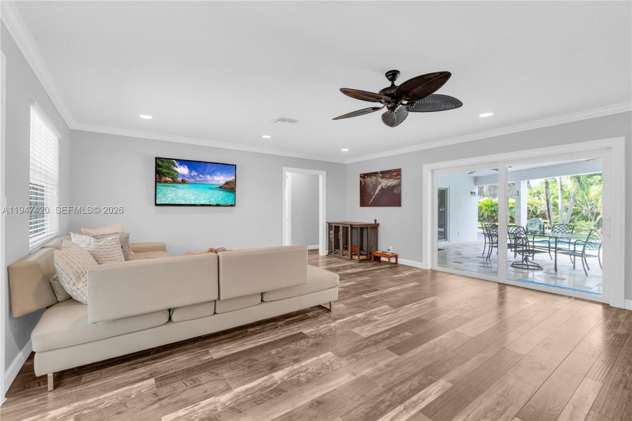 1405 SW 4th Ter, Pompano Beach, FL 33060 Photo