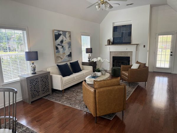 5524 FOUNTAIN BAY DR, Memphis, TN 38120