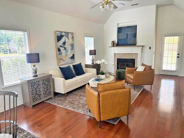 5524 FOUNTAIN BAY DR, Memphis, TN 38120