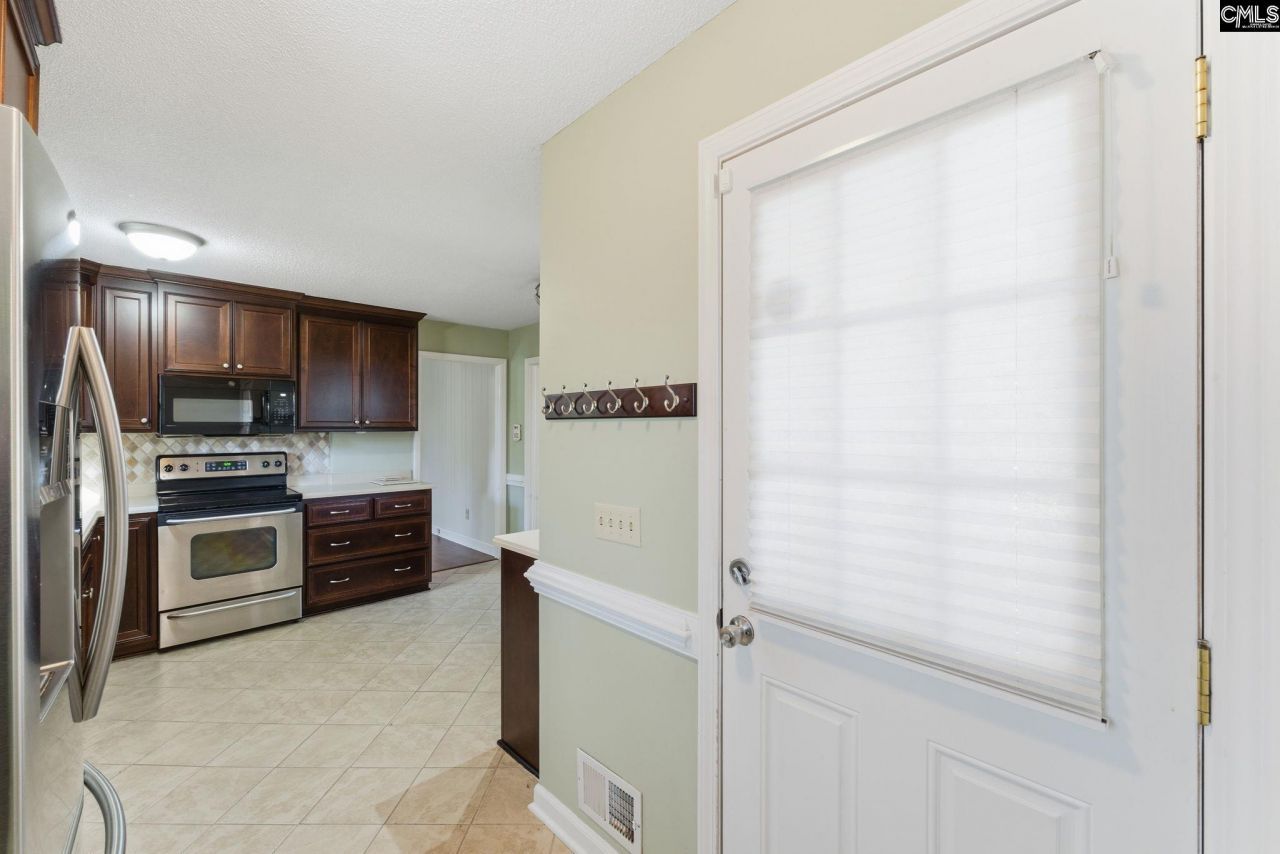 6965 Shelley Road Photo 18