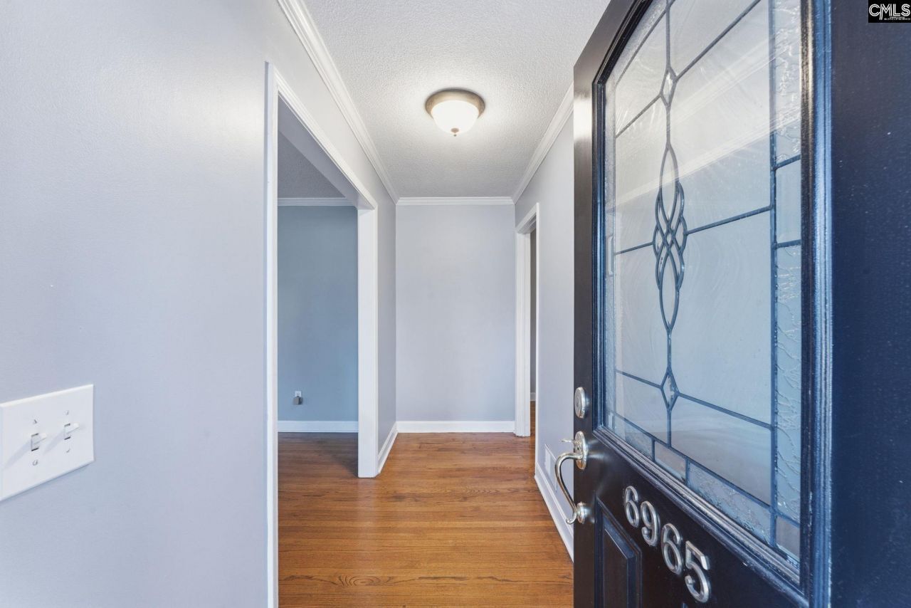 6965 Shelley Road Photo 7