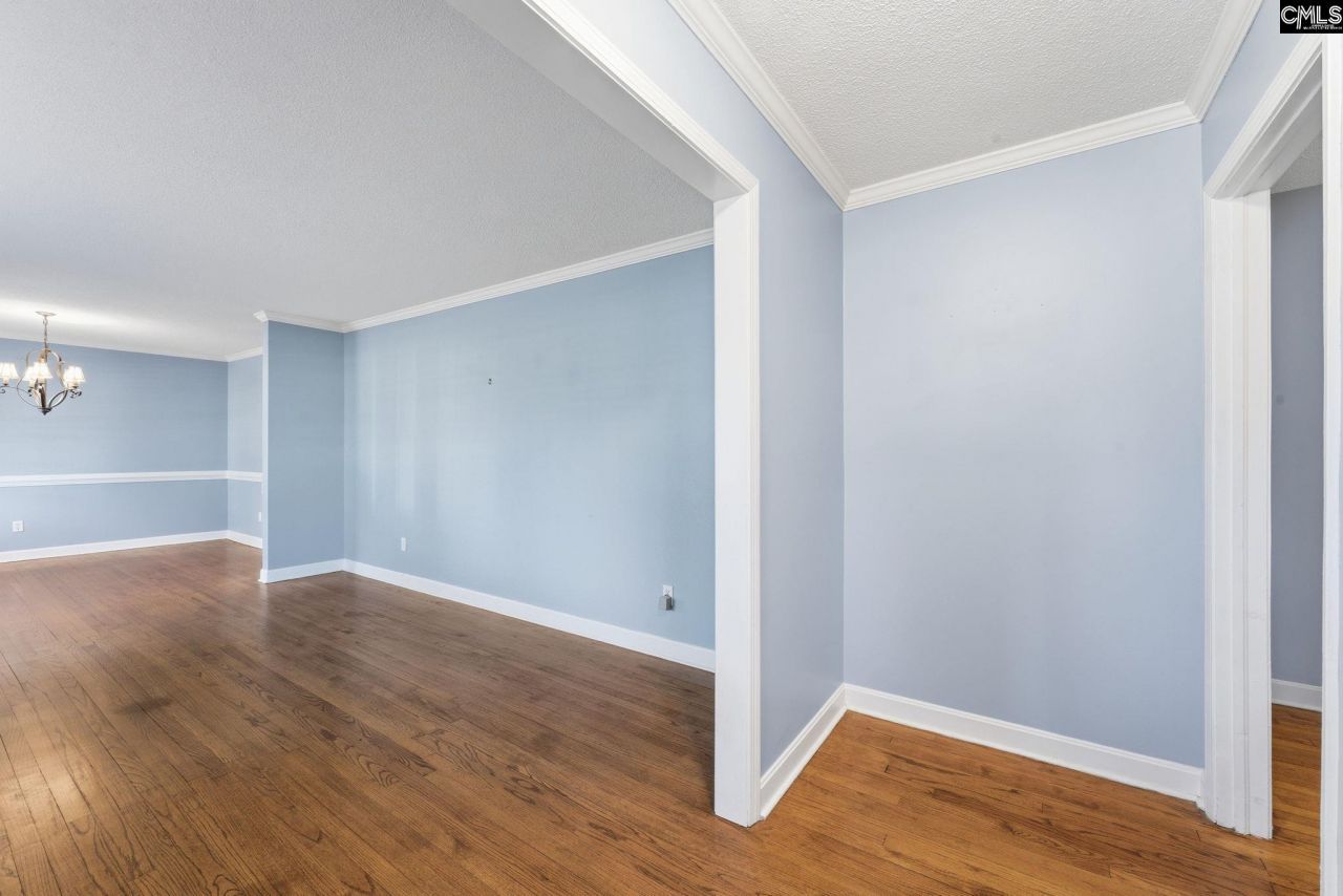 6965 Shelley Road Photo 8