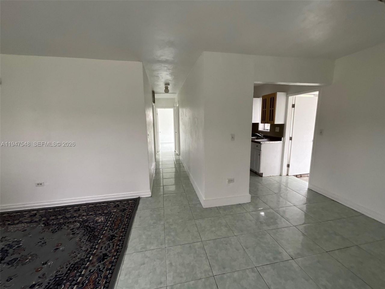 1240 NE 143rd St , North Miami, FL 33161 Photo