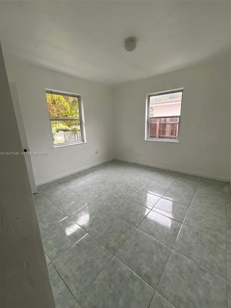 1240 NE 143rd St , North Miami, FL 33161 Photo