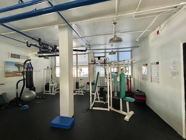 2016 Bay Dr, Unit 405, Miami Beach, FL 33141 Photo