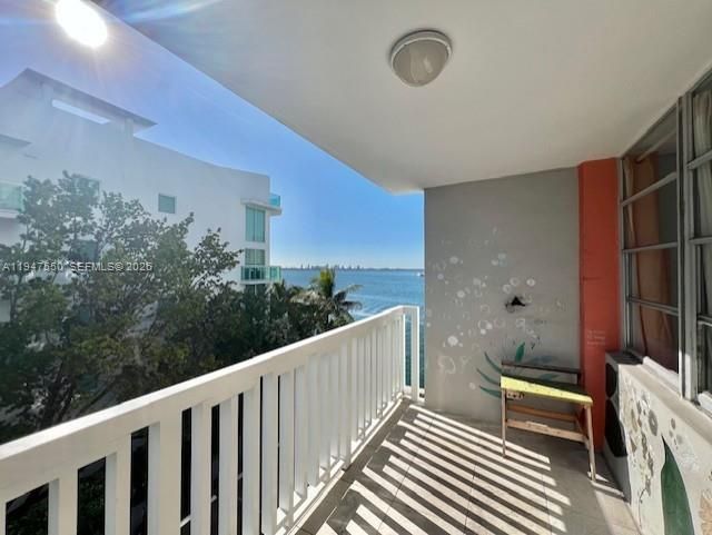 2016 Bay Dr, Unit 405, Miami Beach, FL 33141 Photo