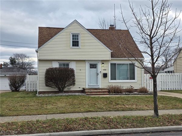 4763 Southwood Drive, Brooklyn, OH 44144