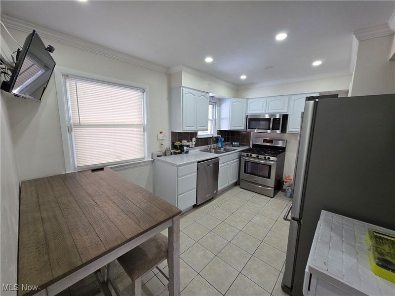 4763 Southwood Drive, Brooklyn, OH 44144 Photo 10