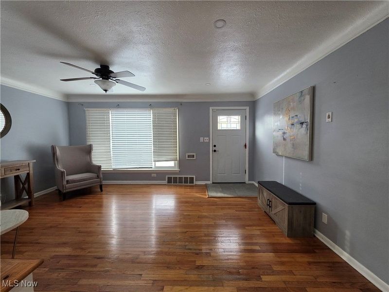 4763 Southwood Drive, Brooklyn, OH 44144 Photo 2