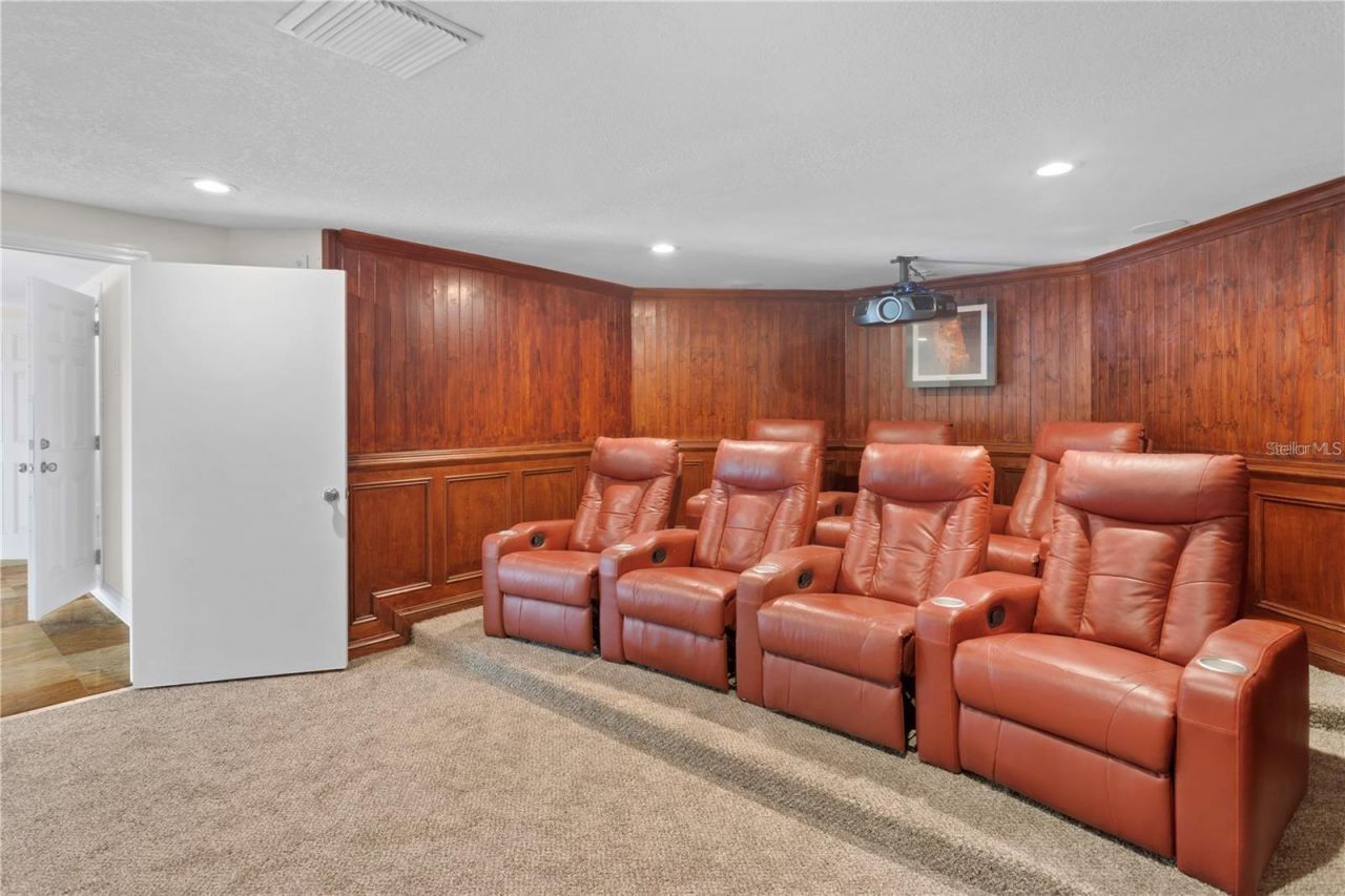 504 Hillsborough Street, Palm Harbor, FL 34683 Photo