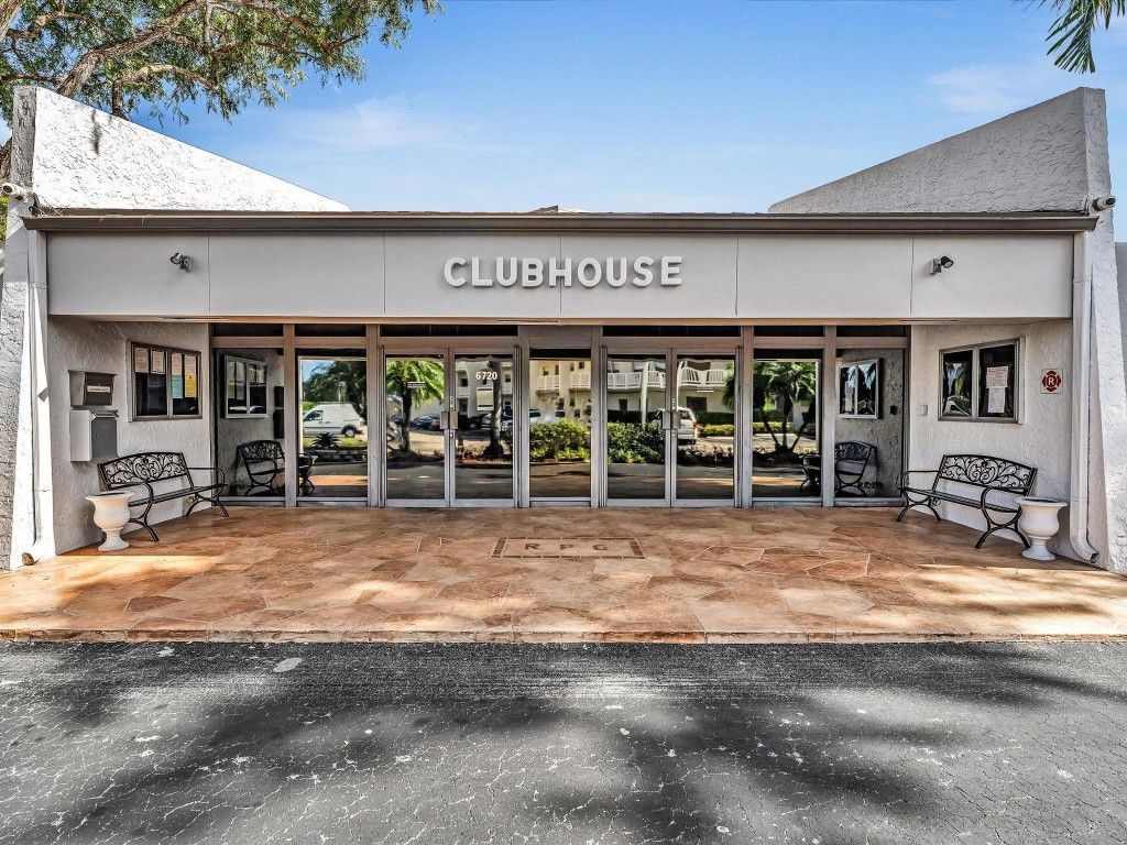 6570 Royal Palm Boulevard, Unit 206J, Margate, FL 33063 Photo