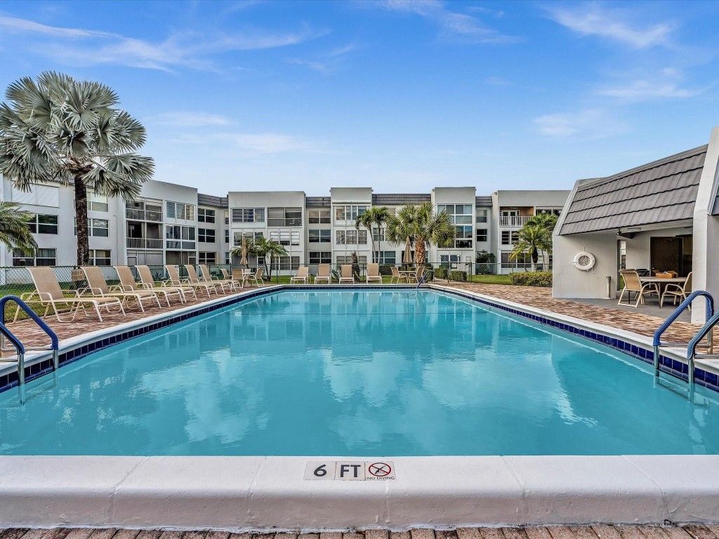 6570 Royal Palm Boulevard, Unit 206J, Margate, FL 33063 Photo