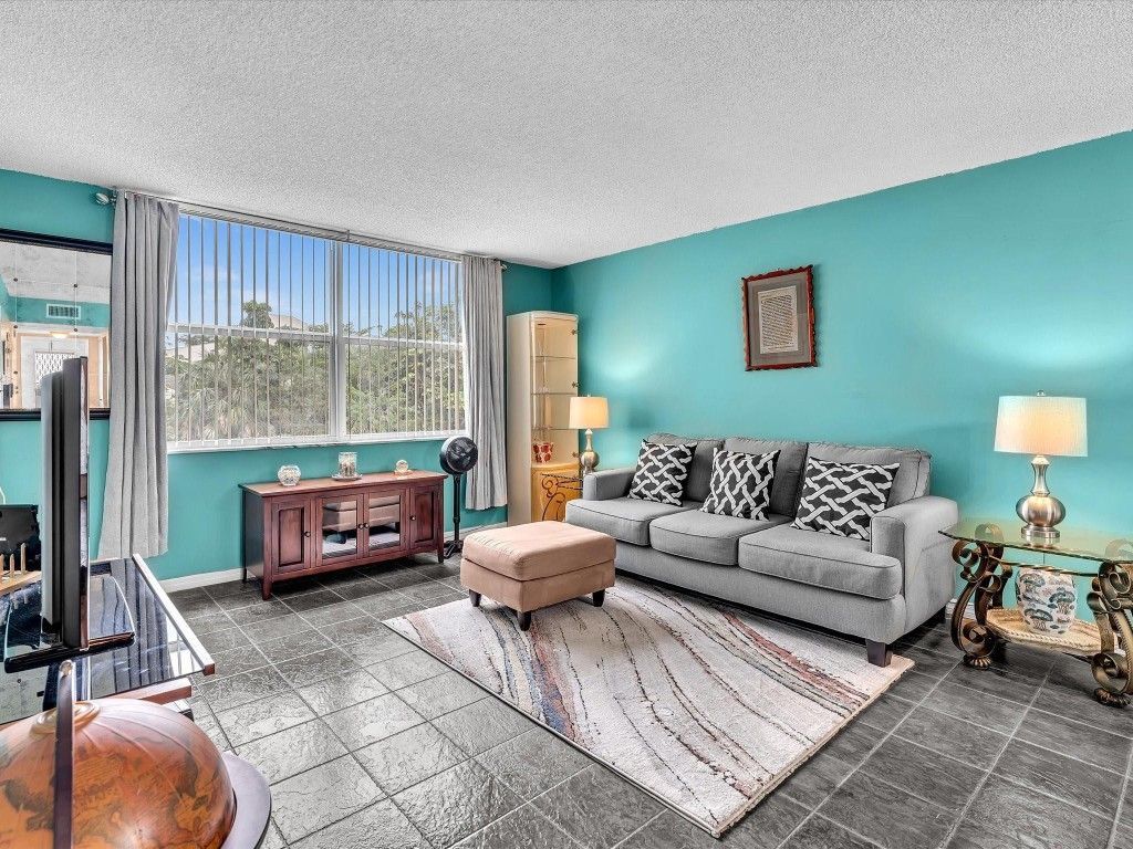 6570 Royal Palm Boulevard, Unit 206J, Margate, FL 33063 Photo