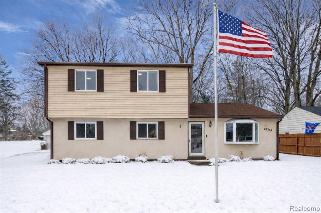 47185 Vanker Avenue, Shelby Township, MI 48317 Main Photo