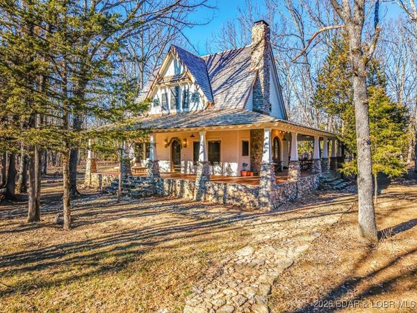 21255 Lark Road , Lebanon, MO 65536