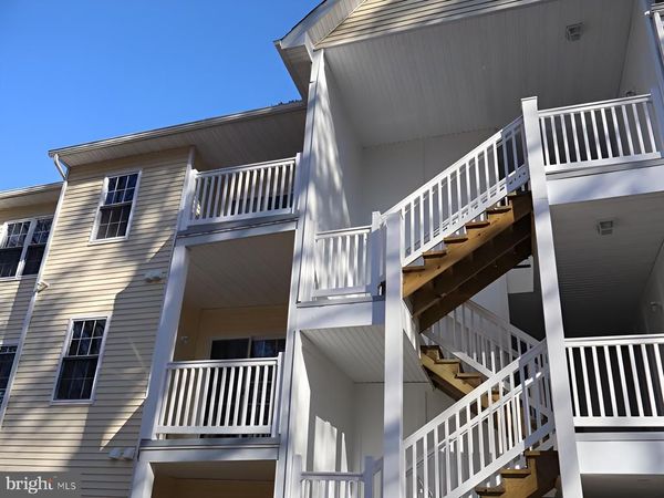 27 APACHE COURT, ABSECON, NJ 08205