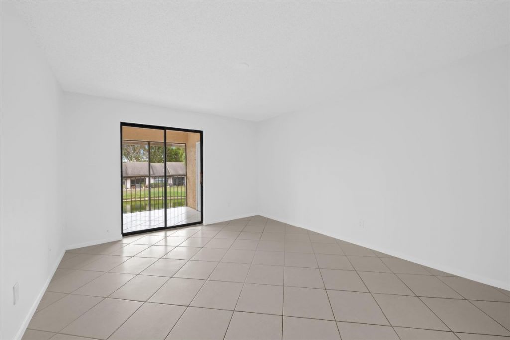 3574 NW 95th Terrace, Unit 8Q, Fort Lauderdale, FL 33351 Photo
