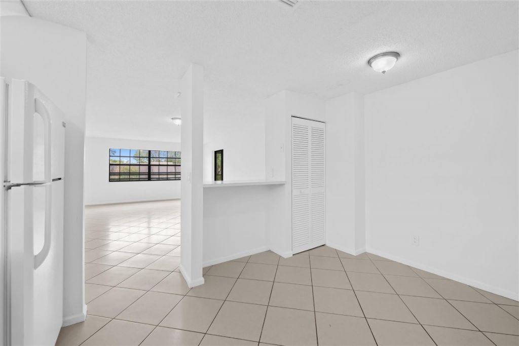 3574 NW 95th Terrace, Unit 8Q, Fort Lauderdale, FL 33351 Photo