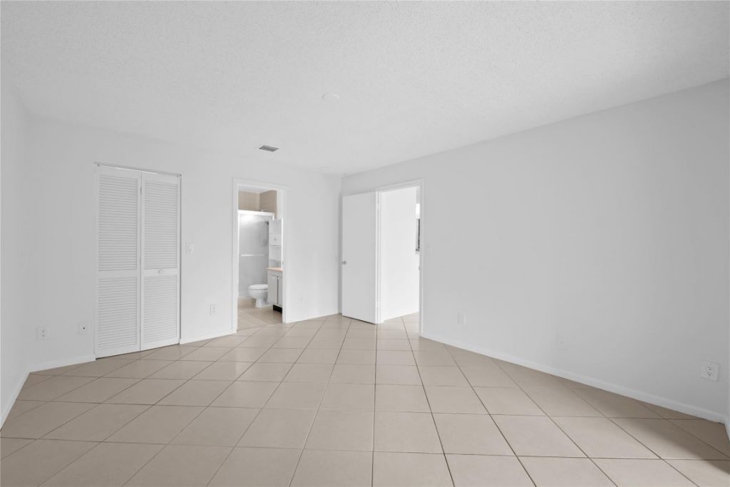 3574 NW 95th Terrace, Unit 8Q, Fort Lauderdale, FL 33351 Photo
