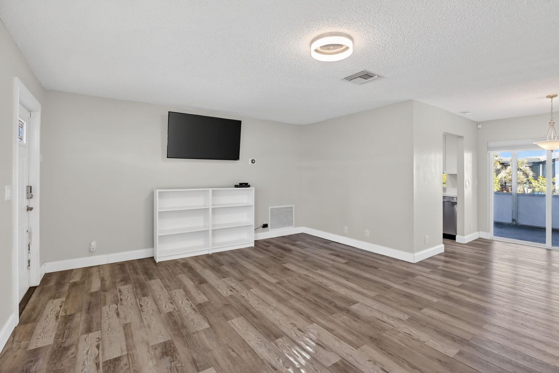 8845 NW 14th Street, Plantation, FL 33322 Photo