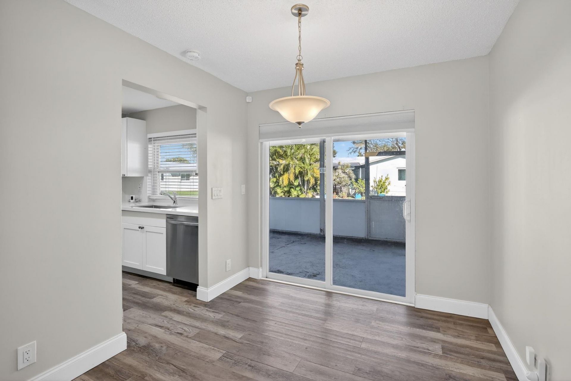 8845 NW 14th Street, Plantation, FL 33322 Photo