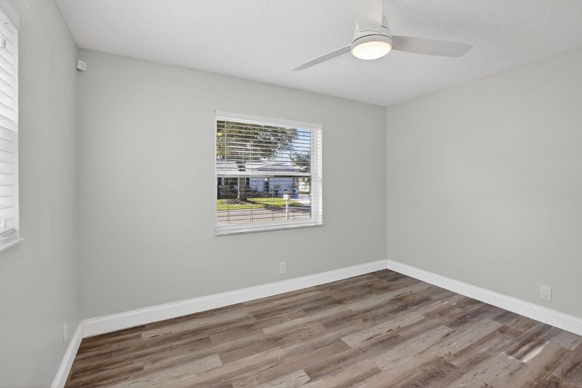 8845 NW 14th Street, Plantation, FL 33322 Photo