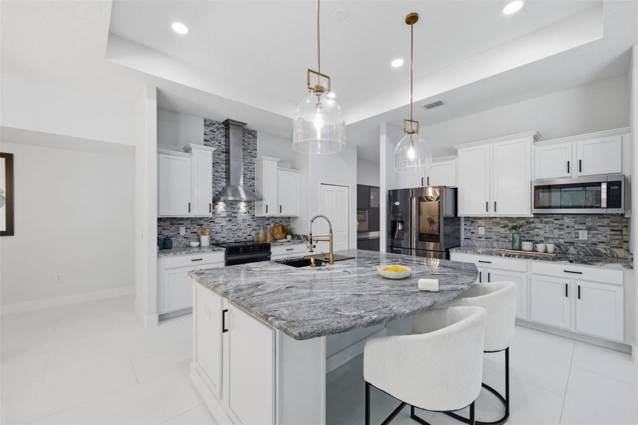 28233 Sonny Drive, Wesley Chapel, FL 33544 Photo