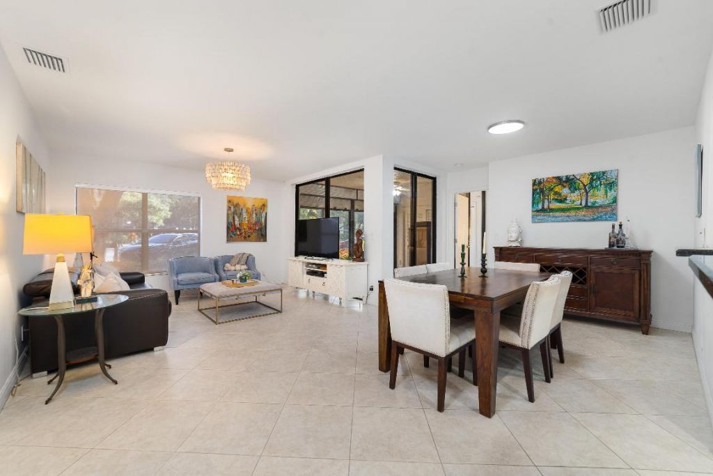 4677 Carambola Circle N, Unit 2758, Coconut Creek, FL 33066 Photo