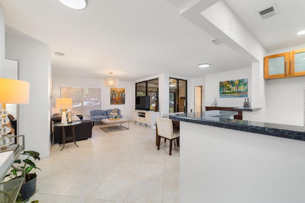 4677 Carambola Circle N, Unit 2758, Coconut Creek, FL 33066 Photo