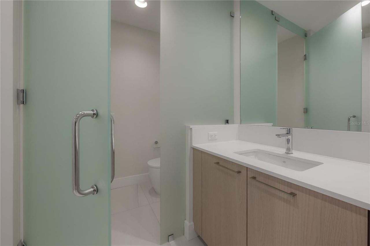 275 1st Avenue S, Unit 1504, Saint Petersburg, FL 33701 Photo