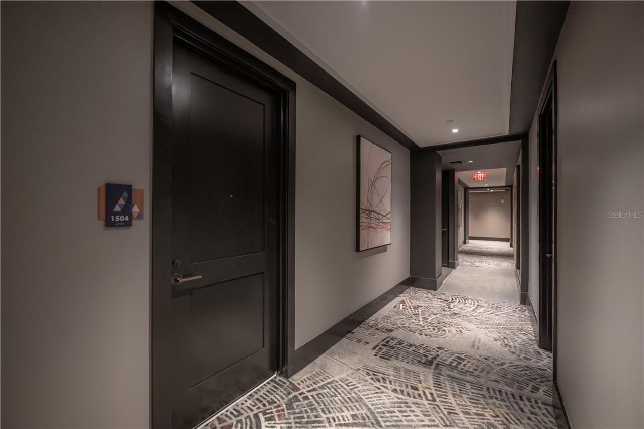 275 1st Avenue S, Unit 1504, Saint Petersburg, FL 33701 Photo