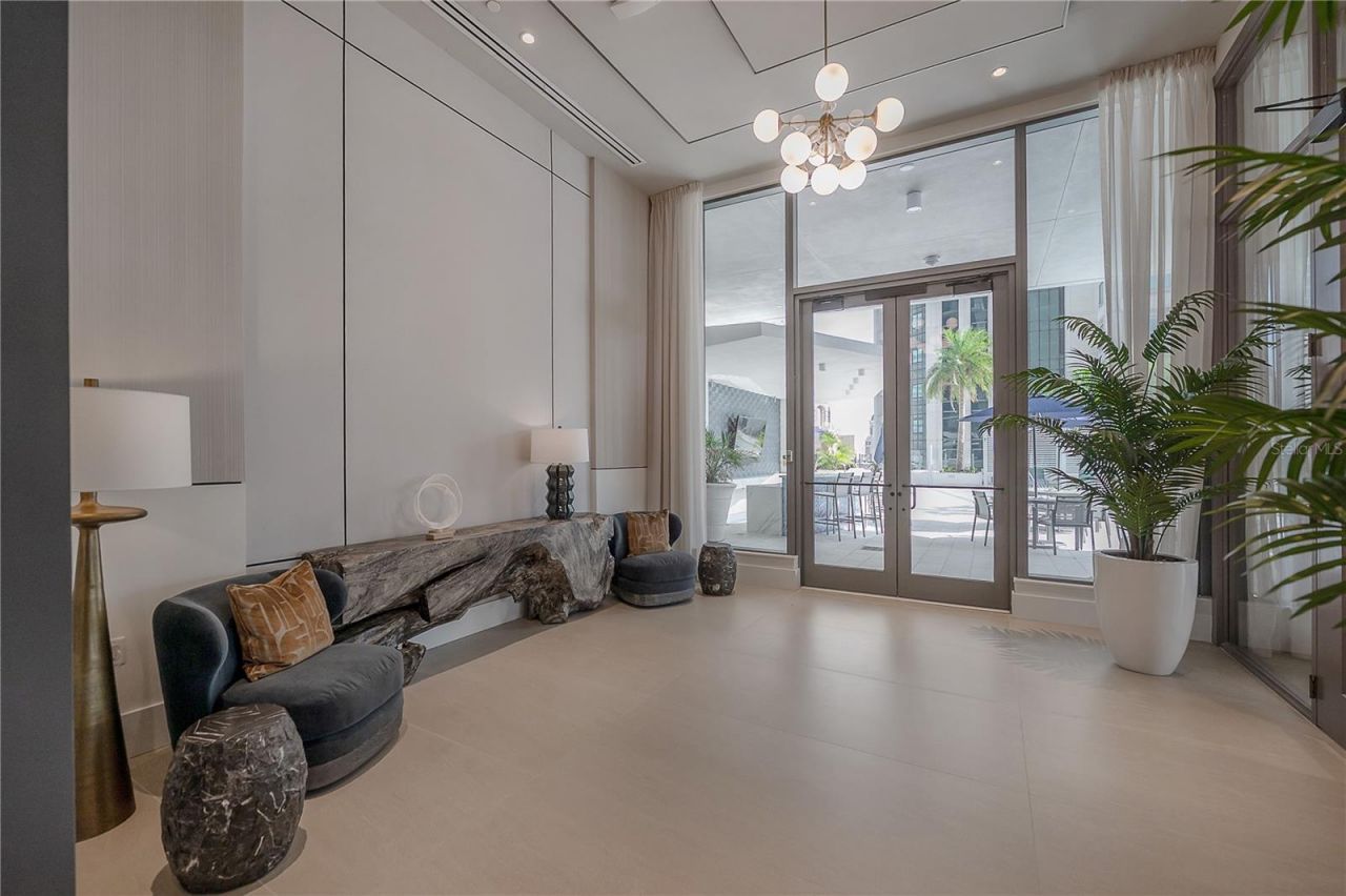 275 1st Avenue S, Unit 1504, Saint Petersburg, FL 33701 Photo