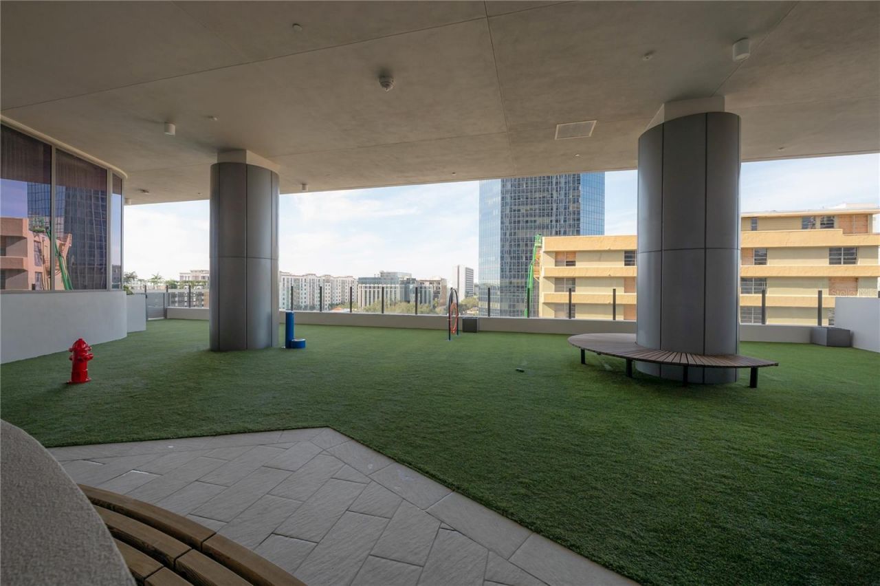 275 1st Avenue S, Unit 1504, Saint Petersburg, FL 33701 Photo