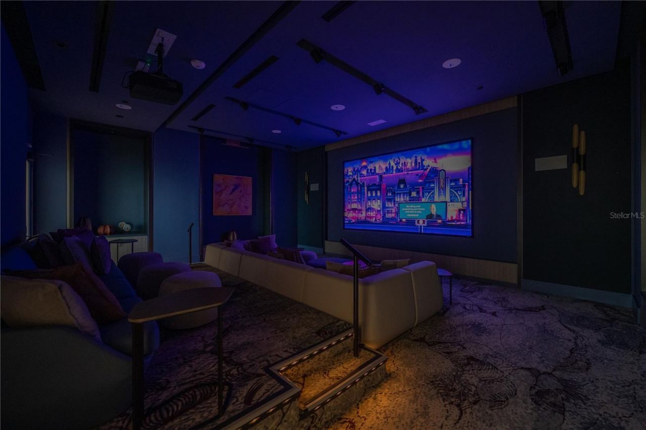 275 1st Avenue S, Unit 1504, Saint Petersburg, FL 33701 Photo