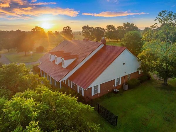 804 N Denison Road, Idabel, OK 74745